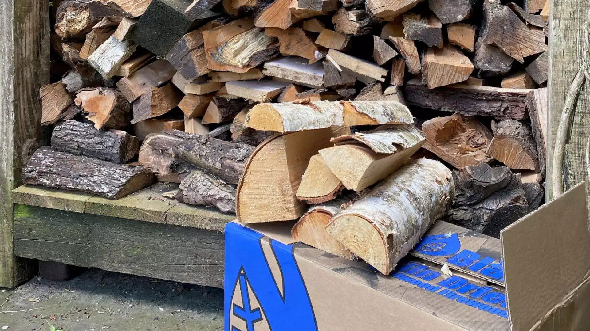 {"value":{"src":"https://file-manager-bucket-production-234547735252.s3.eu-west-2.amazonaws.com/r3i838lnilec6d_kb-wood-burner-maintenance-1-(1).webp","alt":"","title":"kb-wood-burner-maintenance-1-(1).webp","fileId":"01HC9PK8JNCRMTCKTQ6Q4P6QXM"}}